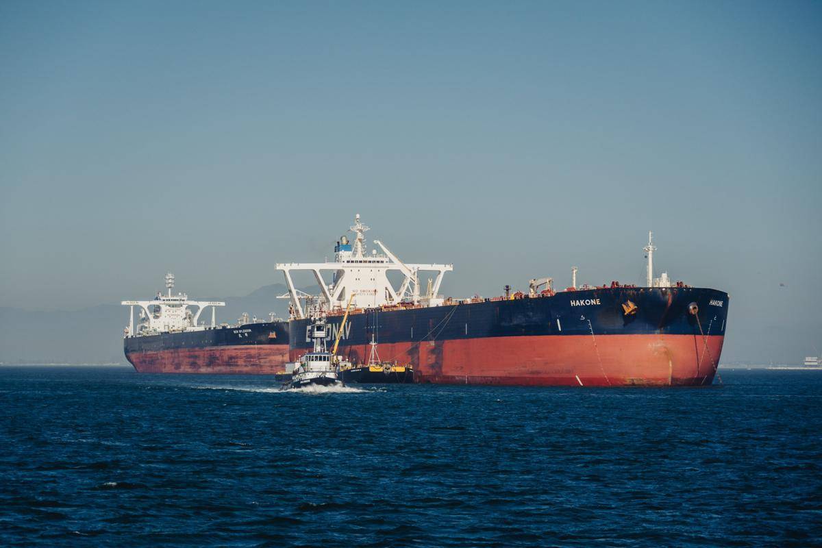 ilustrasi kalap tanker. (unsplash.com/Sheng Hu)