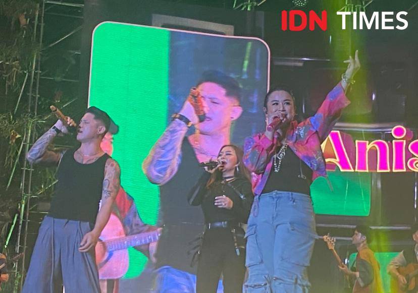 potret Anisa x Juwita Bahar di Synchronize Festival 2025 hari pertama, Jumat (3/10/2025)