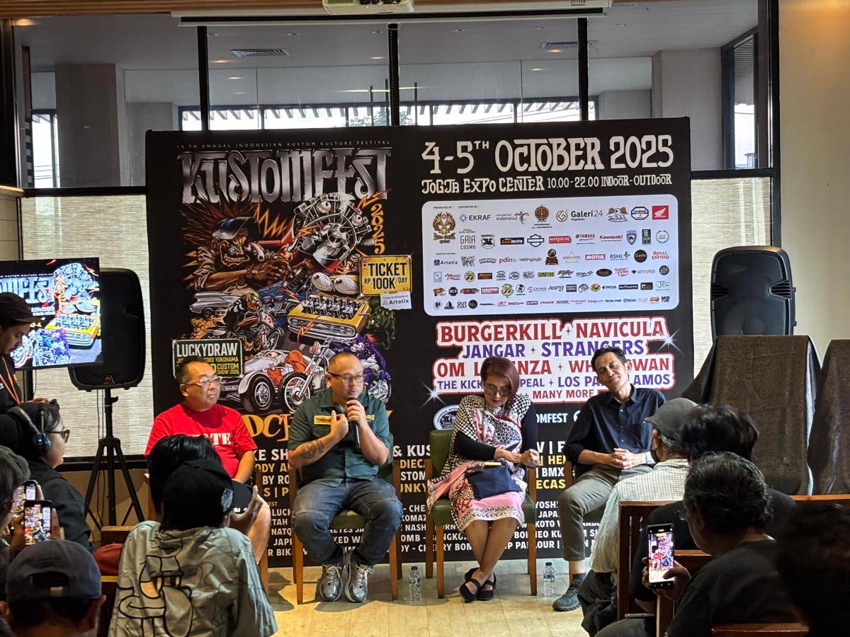 Jumpa pers KUSTOMFEST 2025.