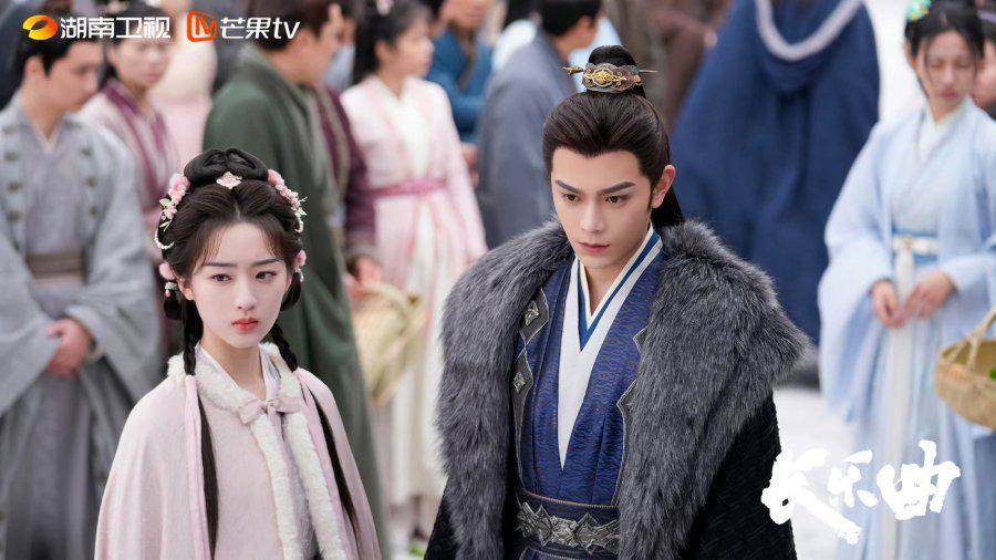 still cut Melody of Golden Age (dok. MGTV)