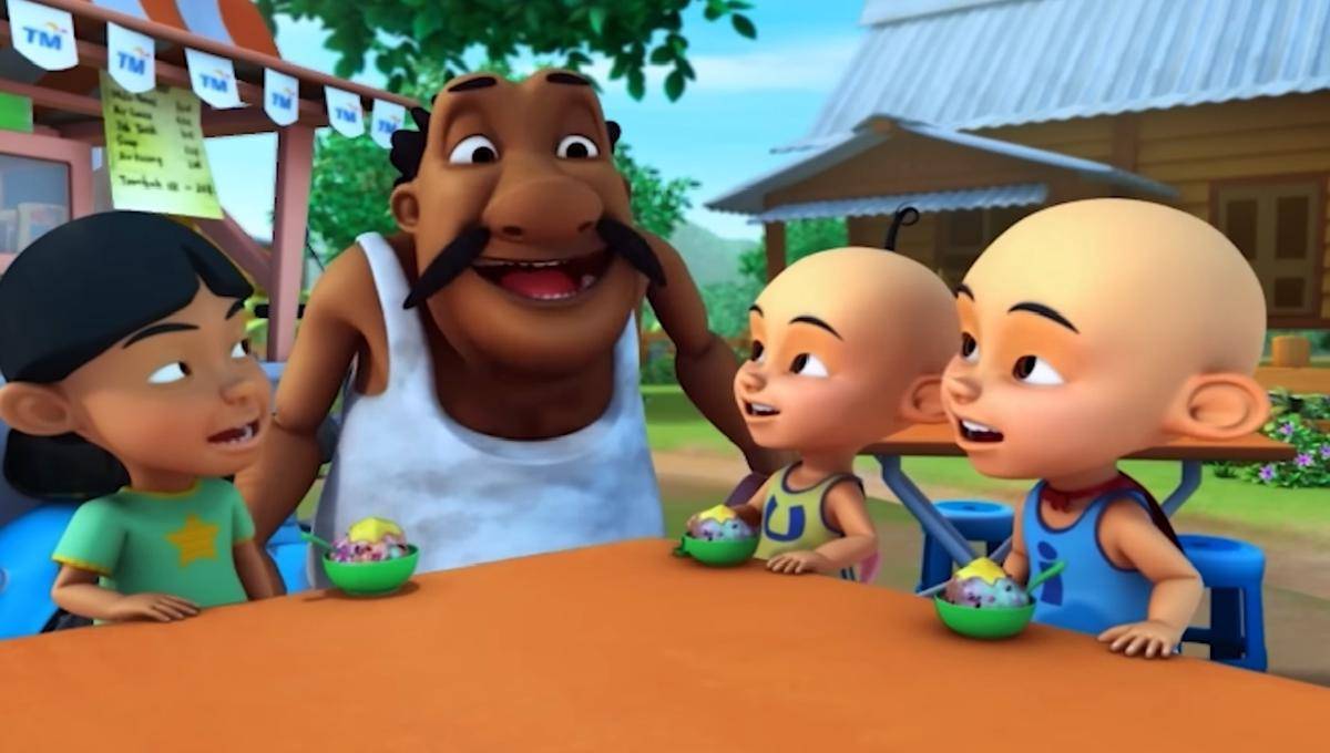 Uncle Muthu bersikap ramah terhadap semua pelanggan, termasuk yang masih anak-anak (youtube.com/Les' Copaque Production)