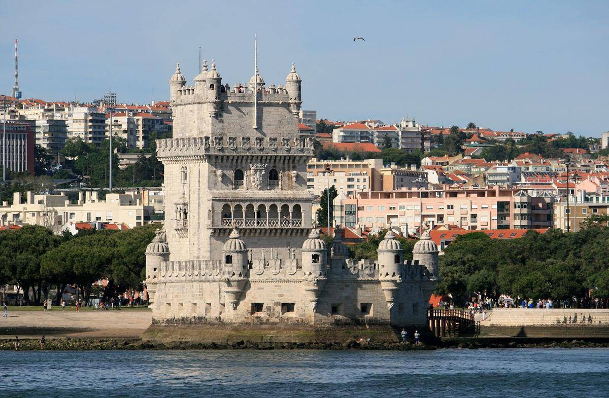 potret Menara Belem di Lisbon 