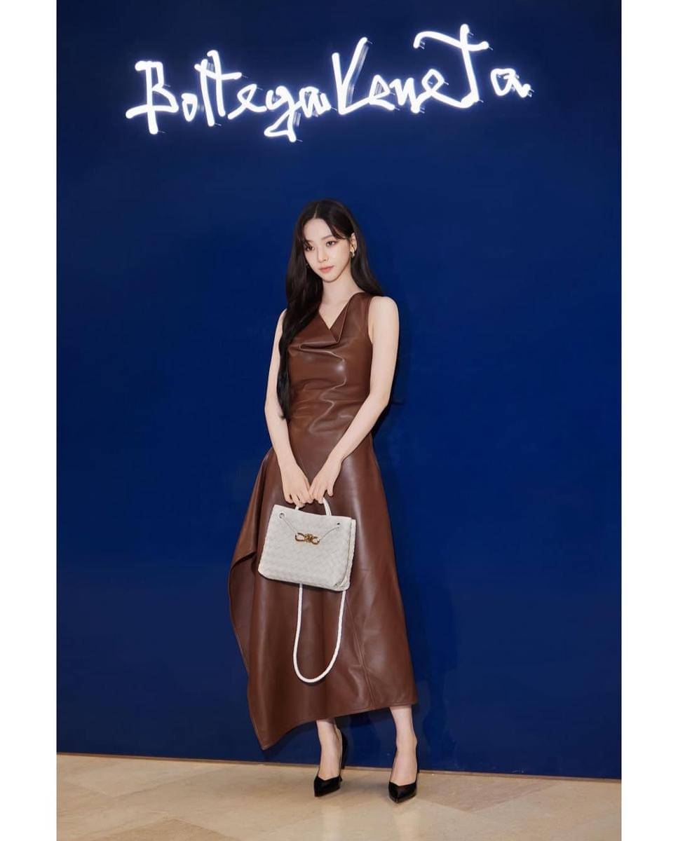 potret Karina aespa (instagram.com/aespa_official) 