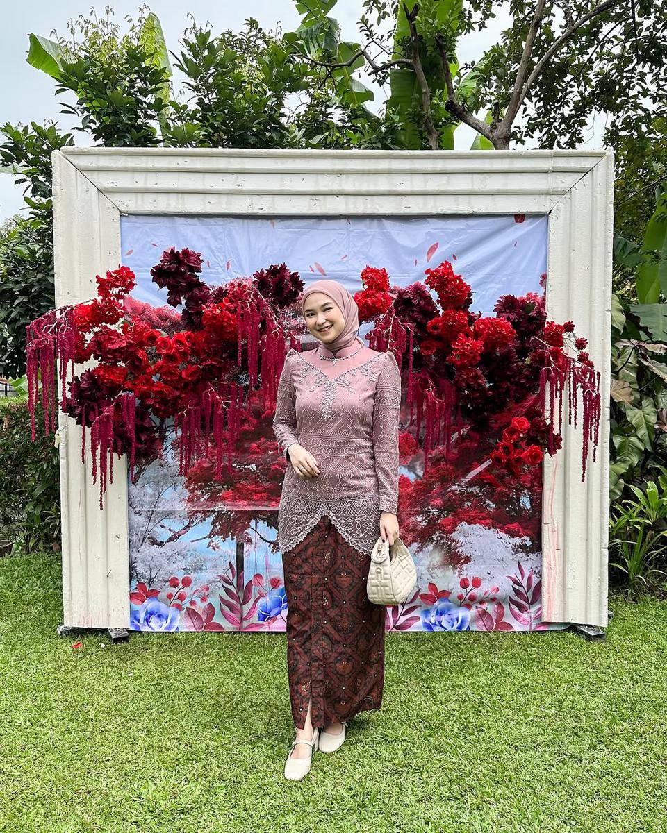 Putry Jeje (instagram.com/putryjeje)