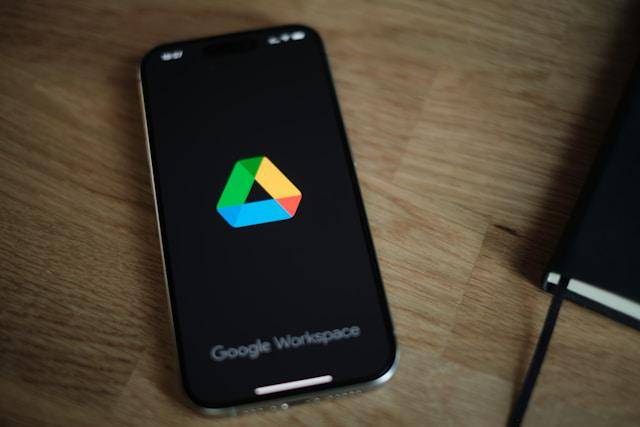 ilustrasi Google Drive 