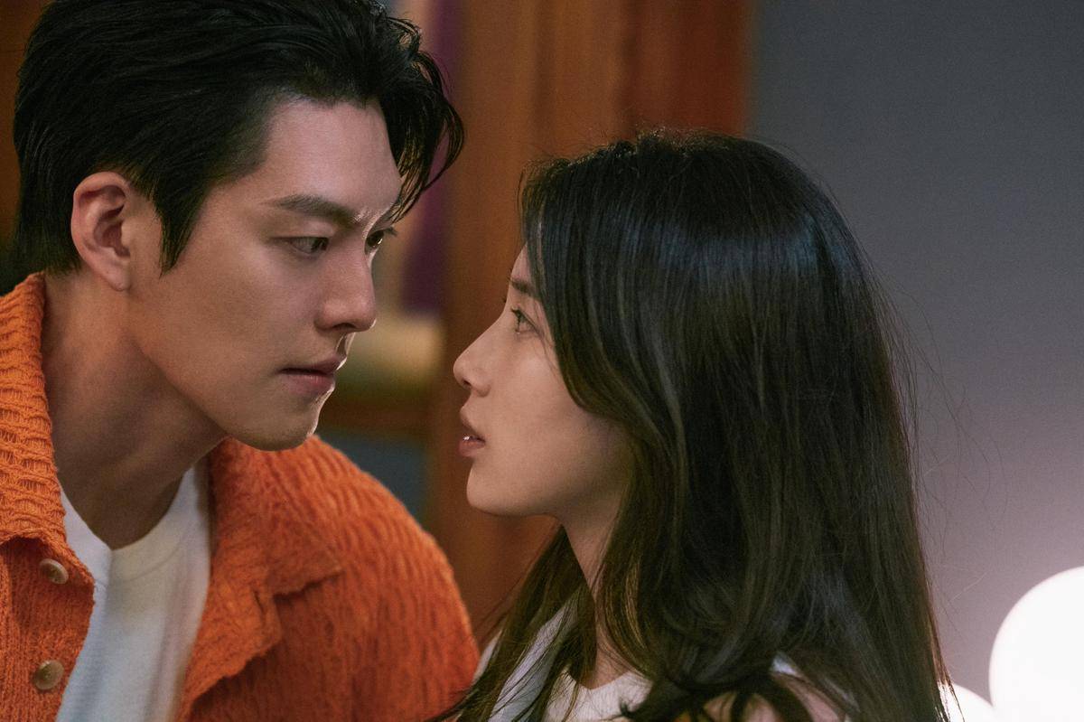 Kim Woo Bin dan Bae Suzy di Genie, Make a Wish (x.com/NetflixKR)