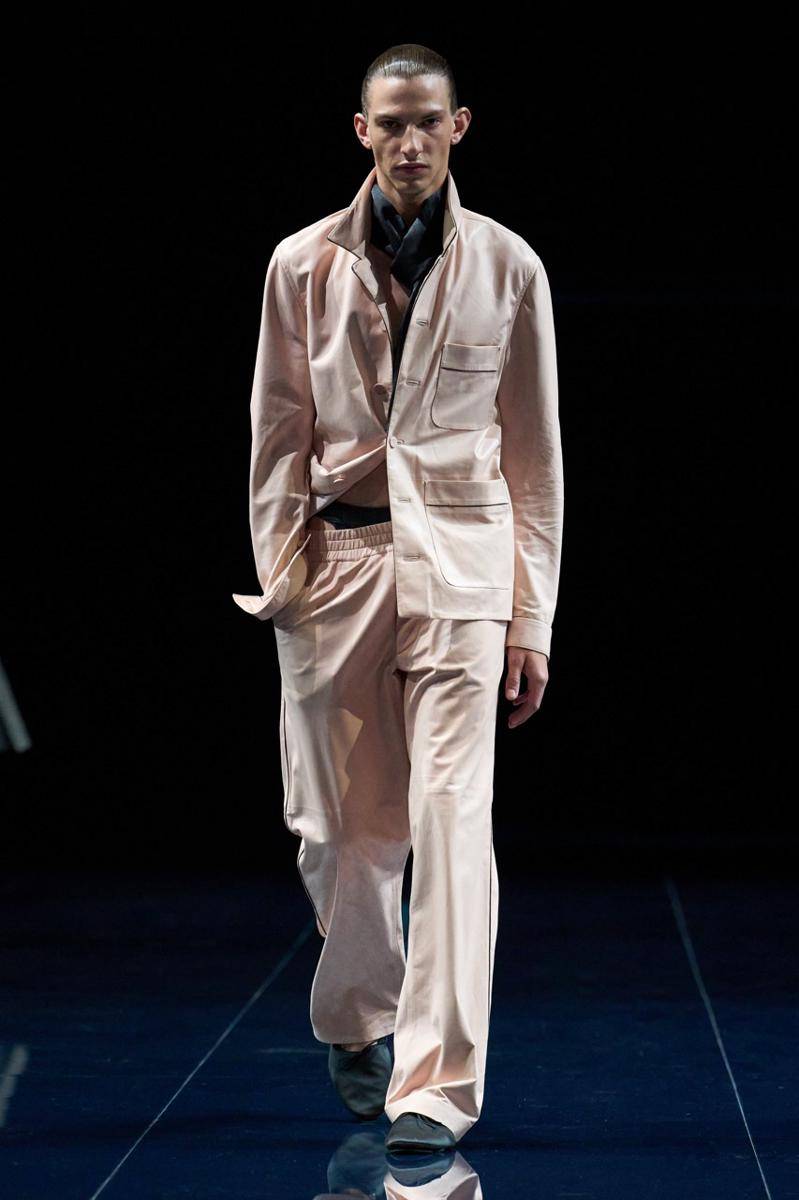 Koleksi Tom Ford S/S '26 di Paris Fashion Week (dok. Tom Ford Fashion)