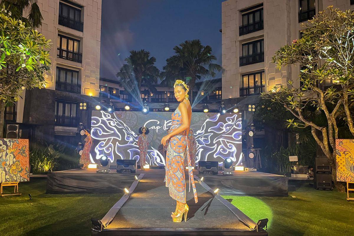 fashion show koleksi Cap Bali di Pullman Bali Legian Beach (dok.pribadi/Natalia Indah)
