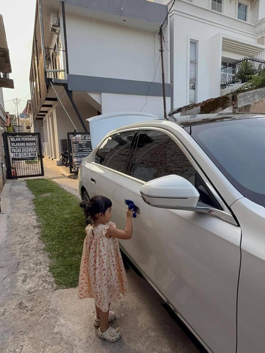 potret Moana anak Ria Ricis