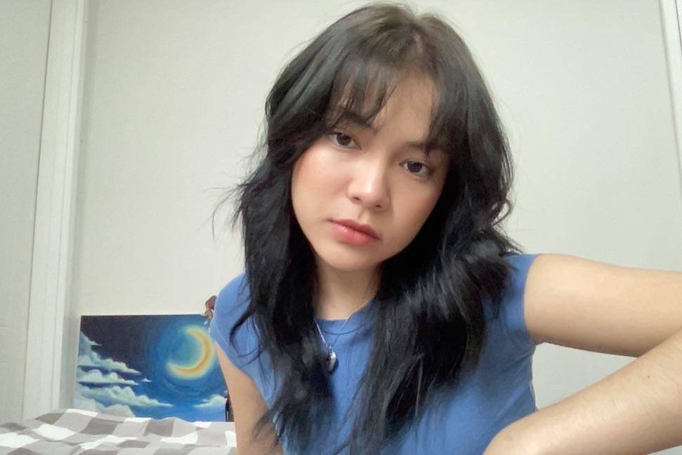 Gaya makeup Jasmine Nadya (instagram.com/jasminendya)