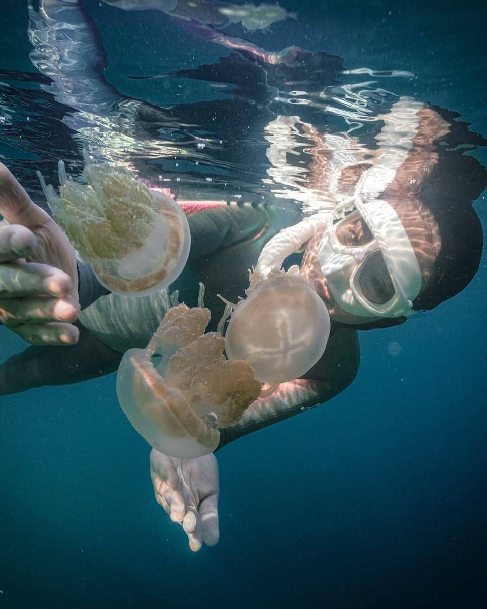 Potret snorkeling Pulau Derawan (instagram.com/evyndr)
