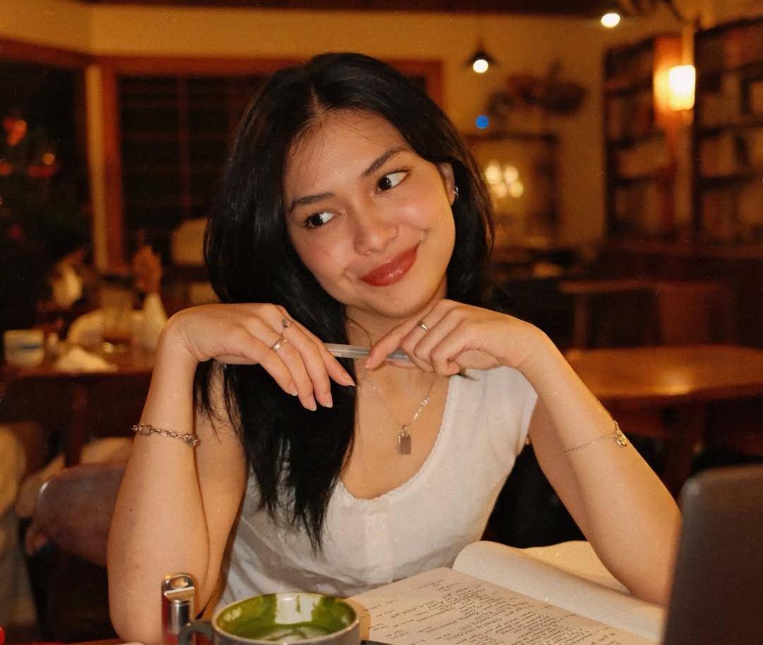 Gaya makeup Jasmine Nadya (instagram.com/jasminendya)