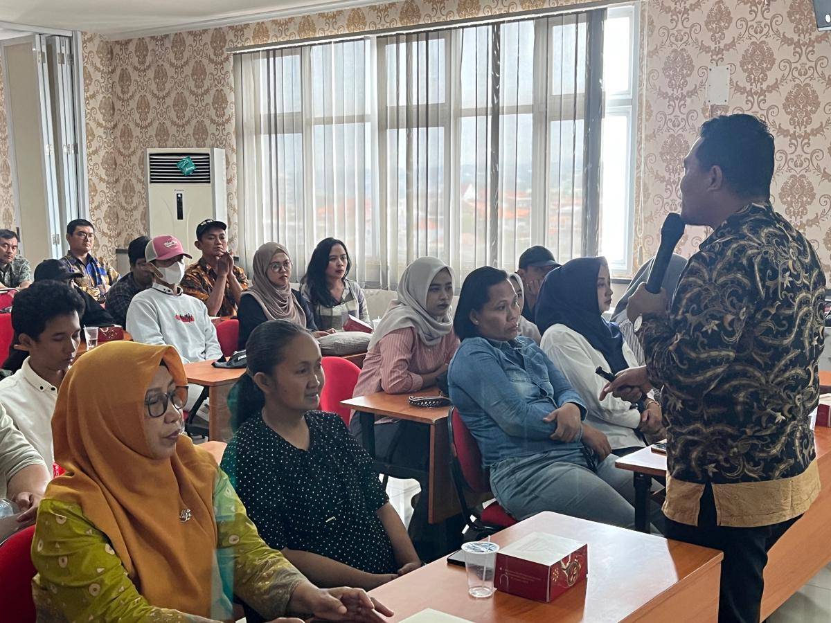 penjamah makanan, mbg, sppg, dapur mbg, pelatihan kesehatan lingkungan, dinkes semarang