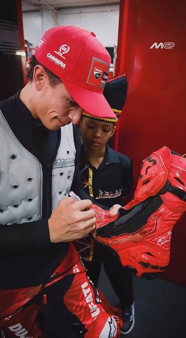 Rayyan pacu jalur ketemu Marc Marquez