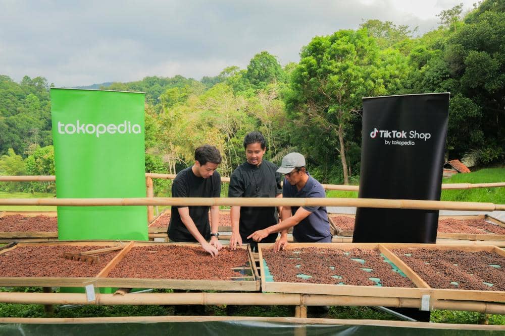 Dukung Petani Kopi Lokal, Tokopedia-TikTok Shop Gandeng Dinas Perkebunan Jawa Barat dan Sumedang