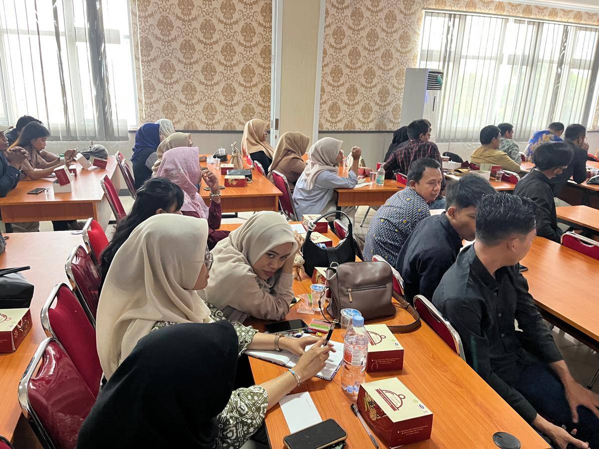 penjamah makanan, mbg, sppg, dapur mbg, pelatihan kesehatan lingkungan, dinkes semarang