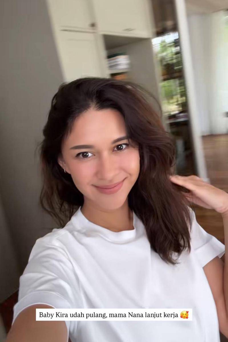 Nana Mirdad (instagram.com/nanamirdad_)