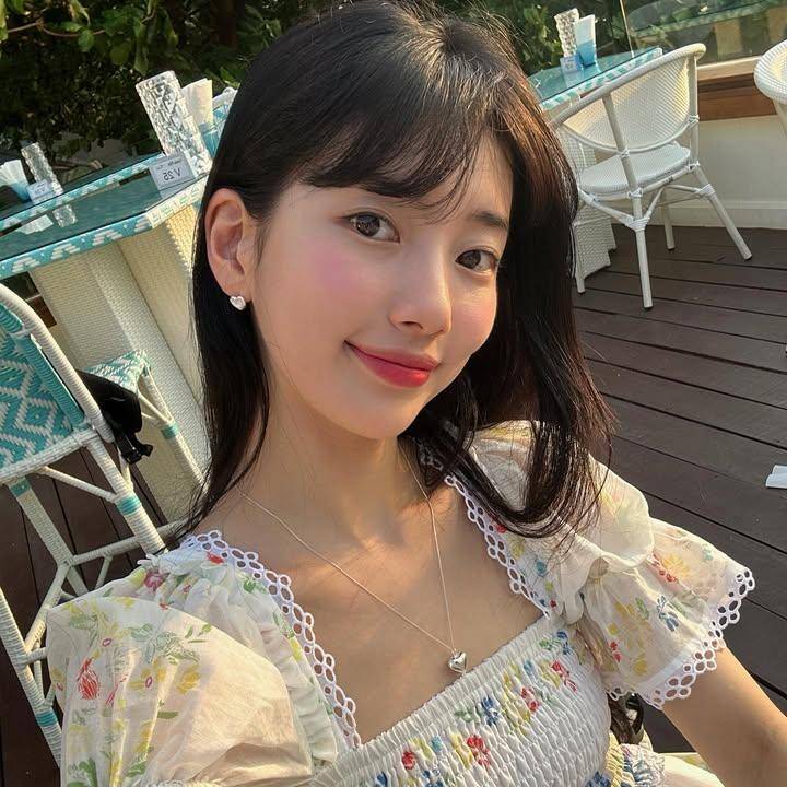 inspirasi makeup Bae Suzy (instagram.com/skuukzky)
