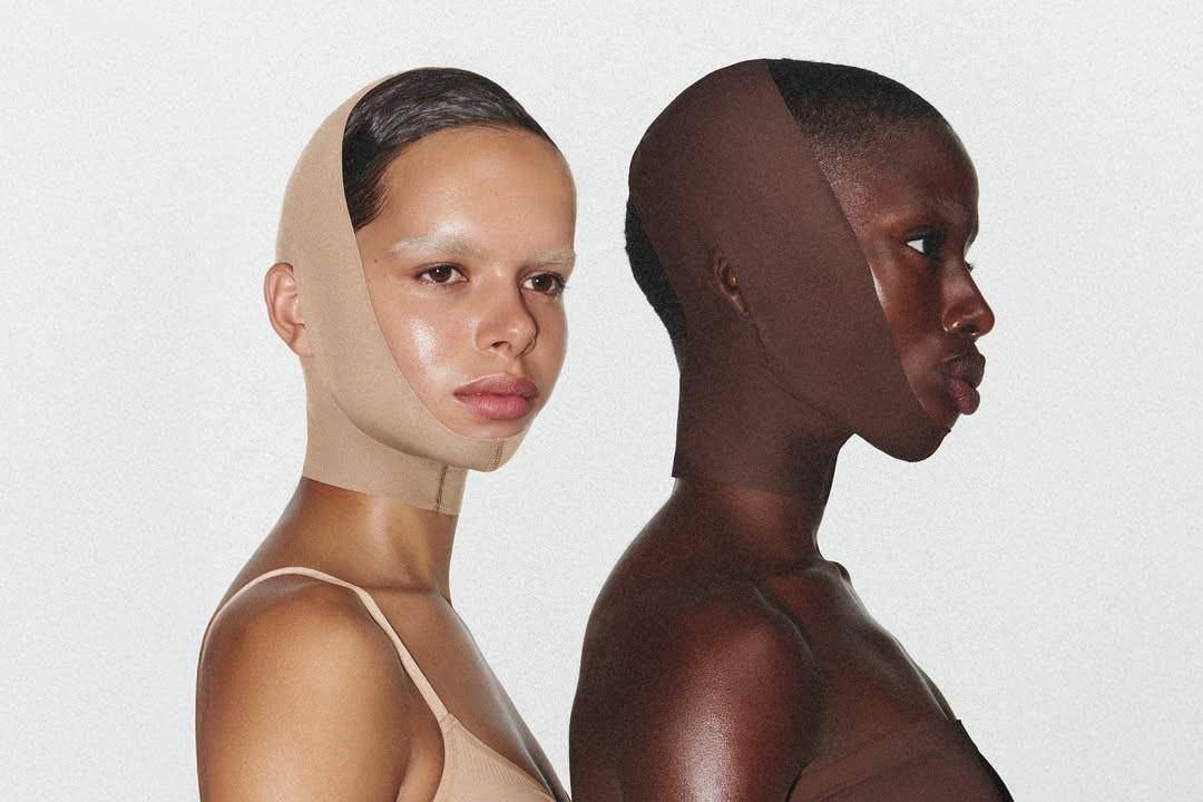  Skims Seamless Sculpt Face Wrap (instagram.com/skims)