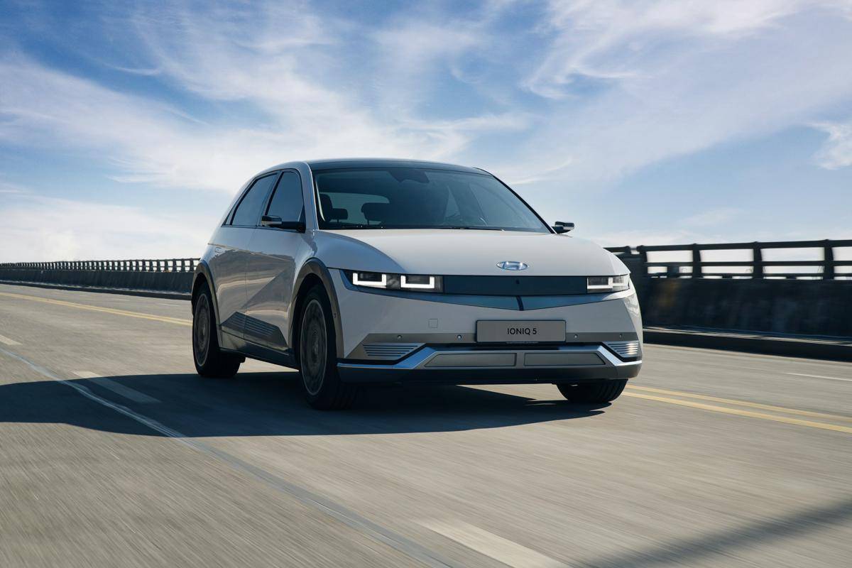 ilustrasi mobil listrik (unsplash.com/Hyundai Motor Group)