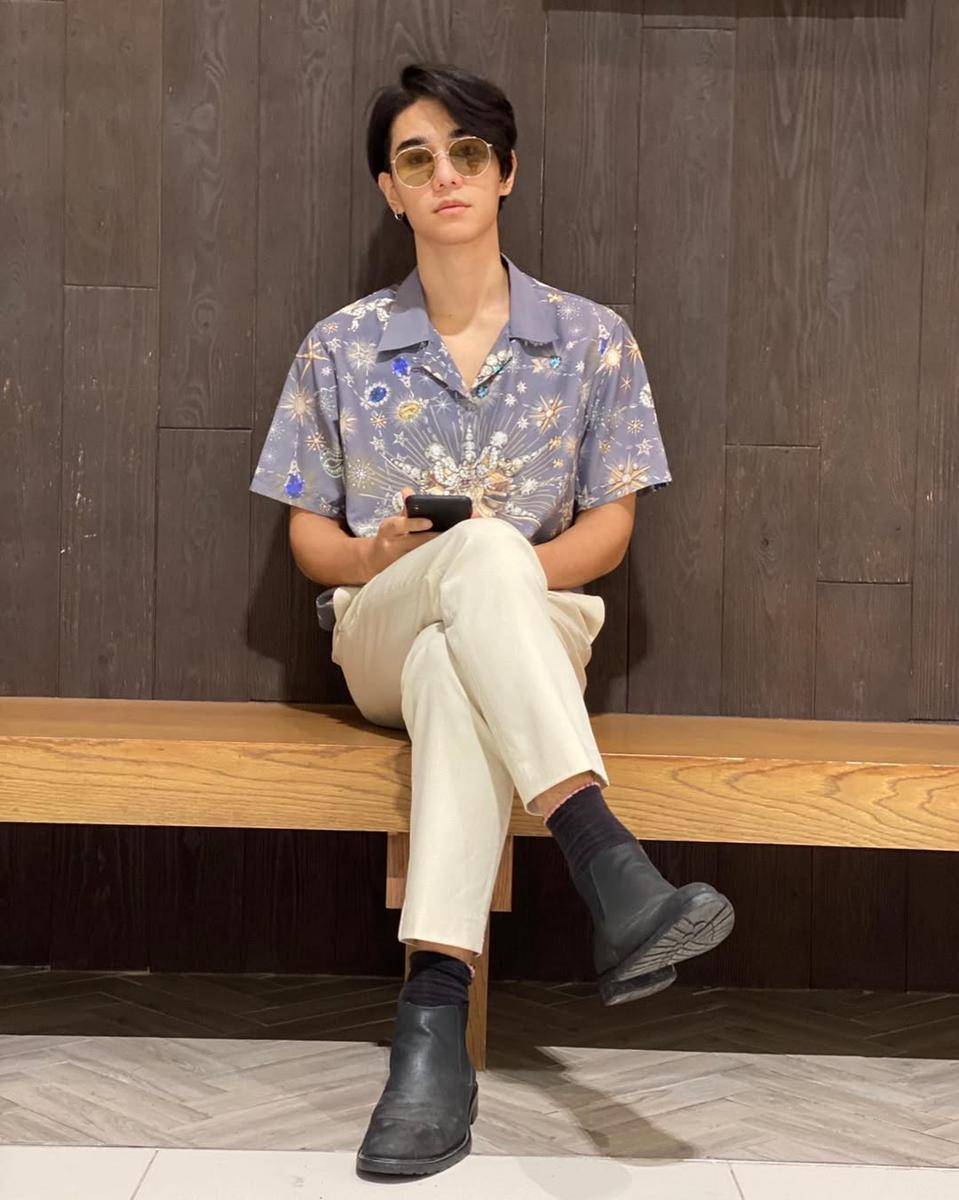 outfit airport look ala Jeff Satur (Instagram.com/jeffsatur)