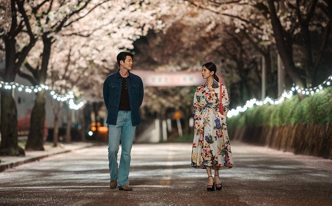 Kim Woo Bin dan Bae Suzy di drama Genie, Make a Wish