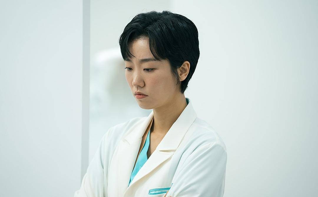 Lee Joo Young di drama Genie, Make a Wish (instagram.com/netflixkr)