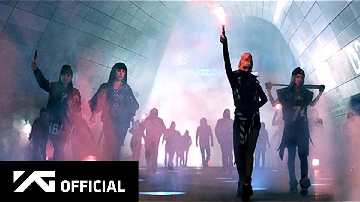 cuplikan MV "Come Back Home" (youtube.com/2NE1)