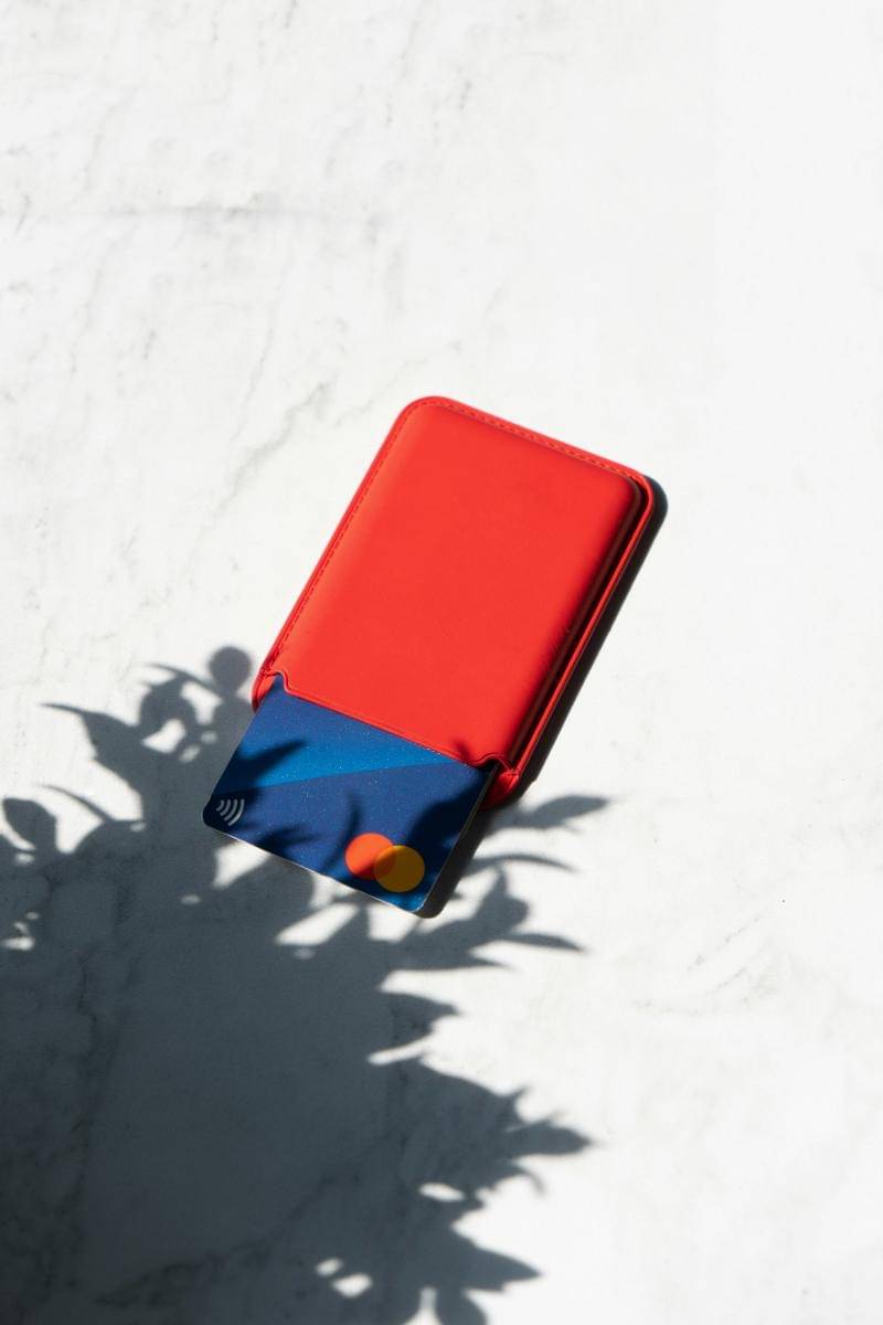 suvenir pernikahan yang fungsional (unsplash.com/Ron McClenny)