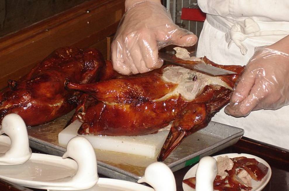 potret peking duck (commons.wikimedia.org/Pauloleong2002)