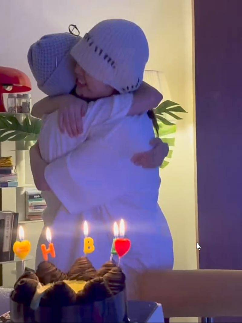 potret ulang tahun Kwon Eunbi (instagram.com/silver_rain.__)