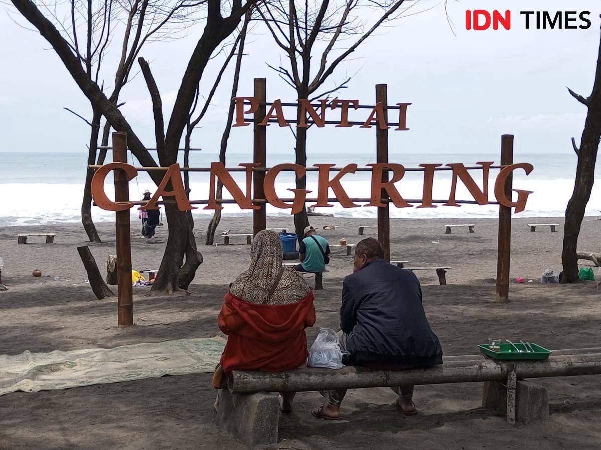 Pantai Cangkring Kabupaten Bantul