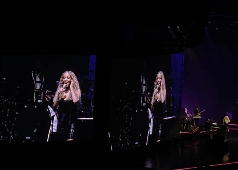 potret konser Mariah Carey di SICC, Sabtu (4/10/2025) (dok. IDN Times/Rani Asnurida)