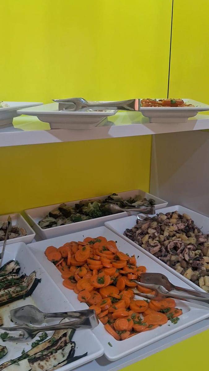 Makanan Italia yang disajikan di tenda Pertamina Enduro VR46 Racing Team (IDN Times / Satria Permana)