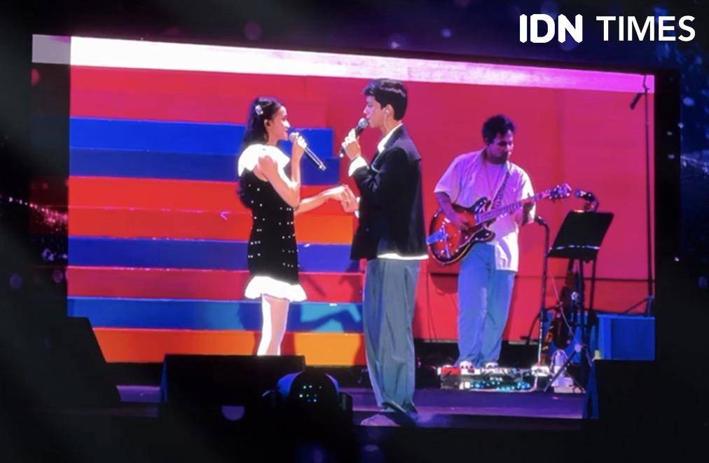 momen Musik Dari Rangga & Cinta di Synchronize Fest 2025 (IDN Times/Elizabeth Chiquita)