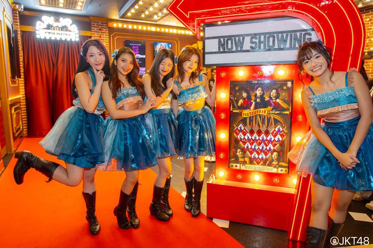 JKT48 (x.com/jkt48)