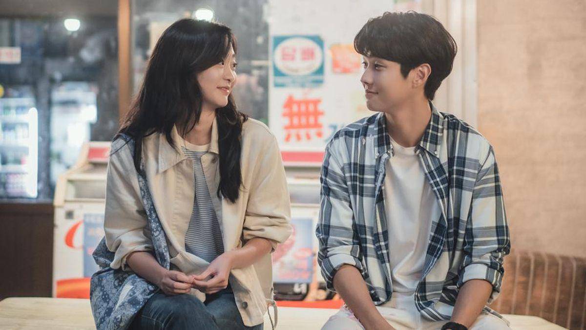 Drama Our Beloved Summer (dok. SBS/Our Beloved Summer)