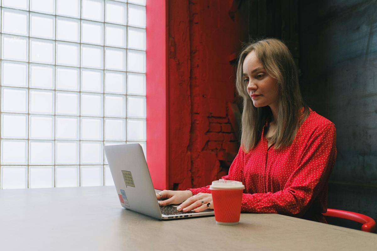 ilustrasi work from anywhere 