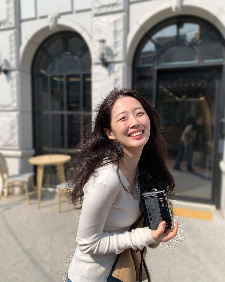 potret asli Lee Eun Jae