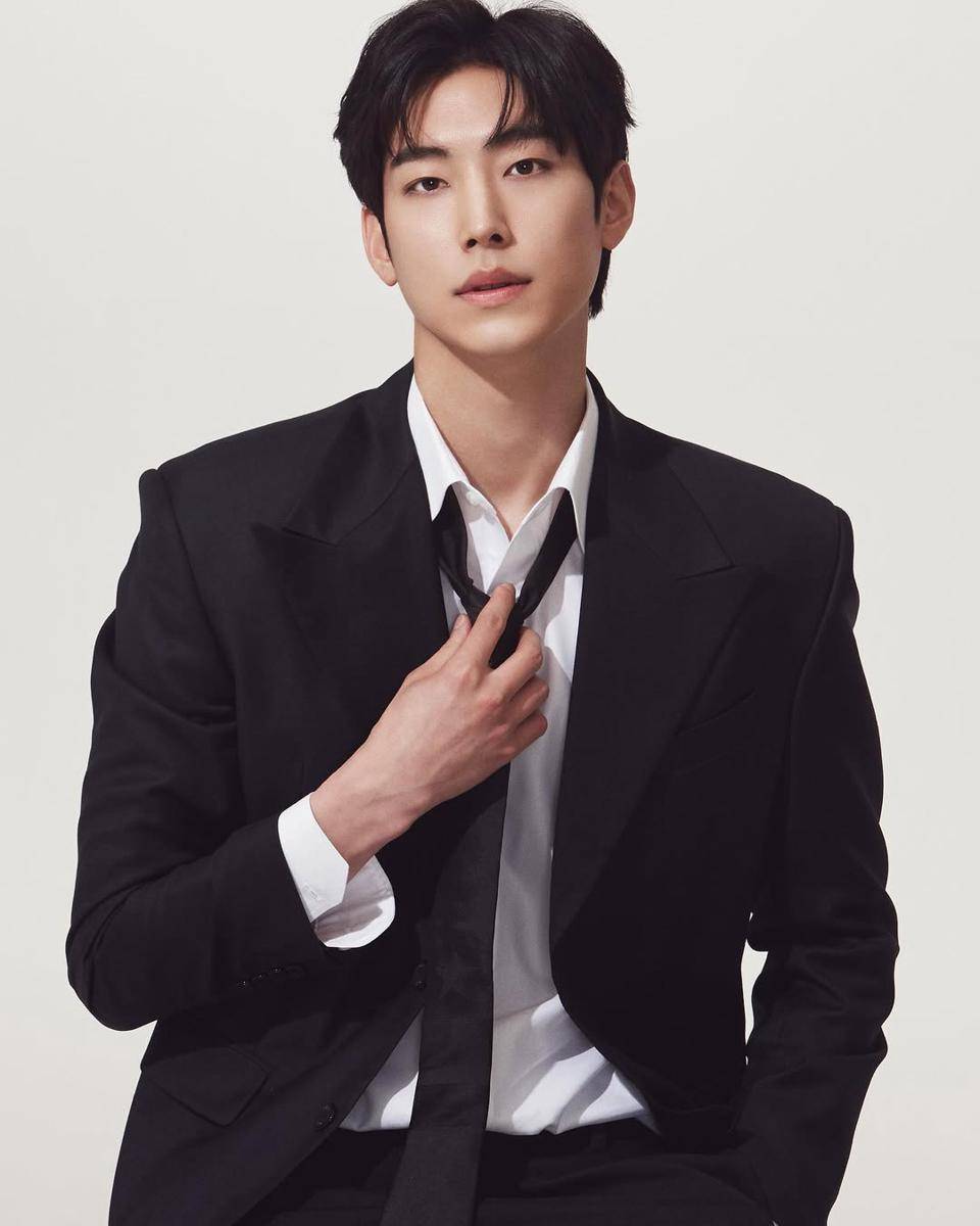 potret asli Park Young Woon (instagram.com/actorwoon)