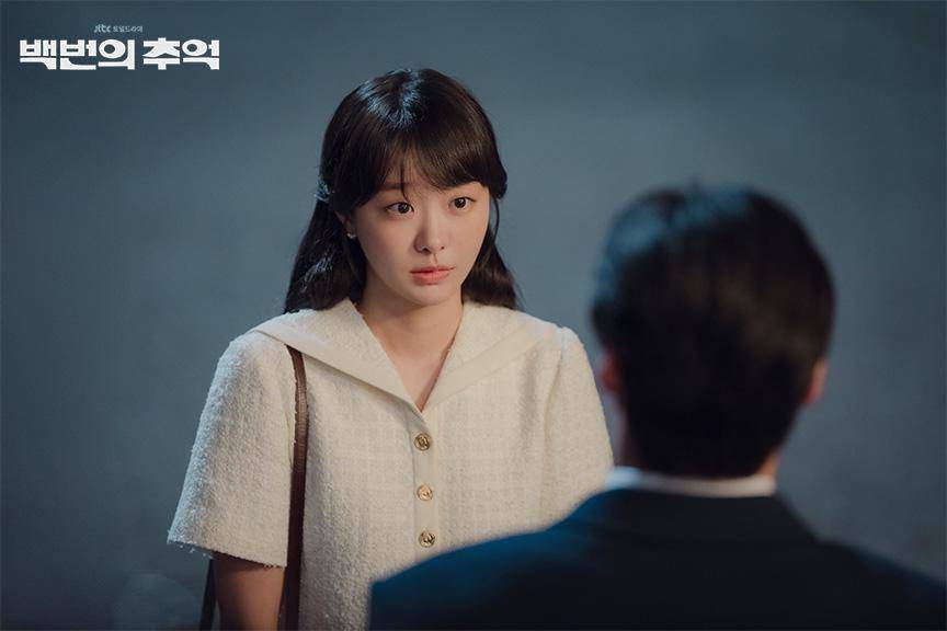Still cut drama A Hundred Memories (dok. JTBC/A Hundred Memories)