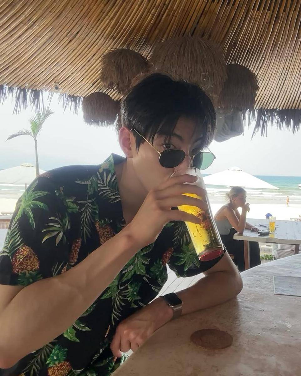 potret asli Park Young Woon (instagram.com/actorwoon)