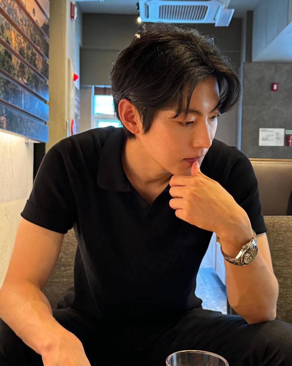 potret asli Park Young Woon (instagram.com/actorwoon)