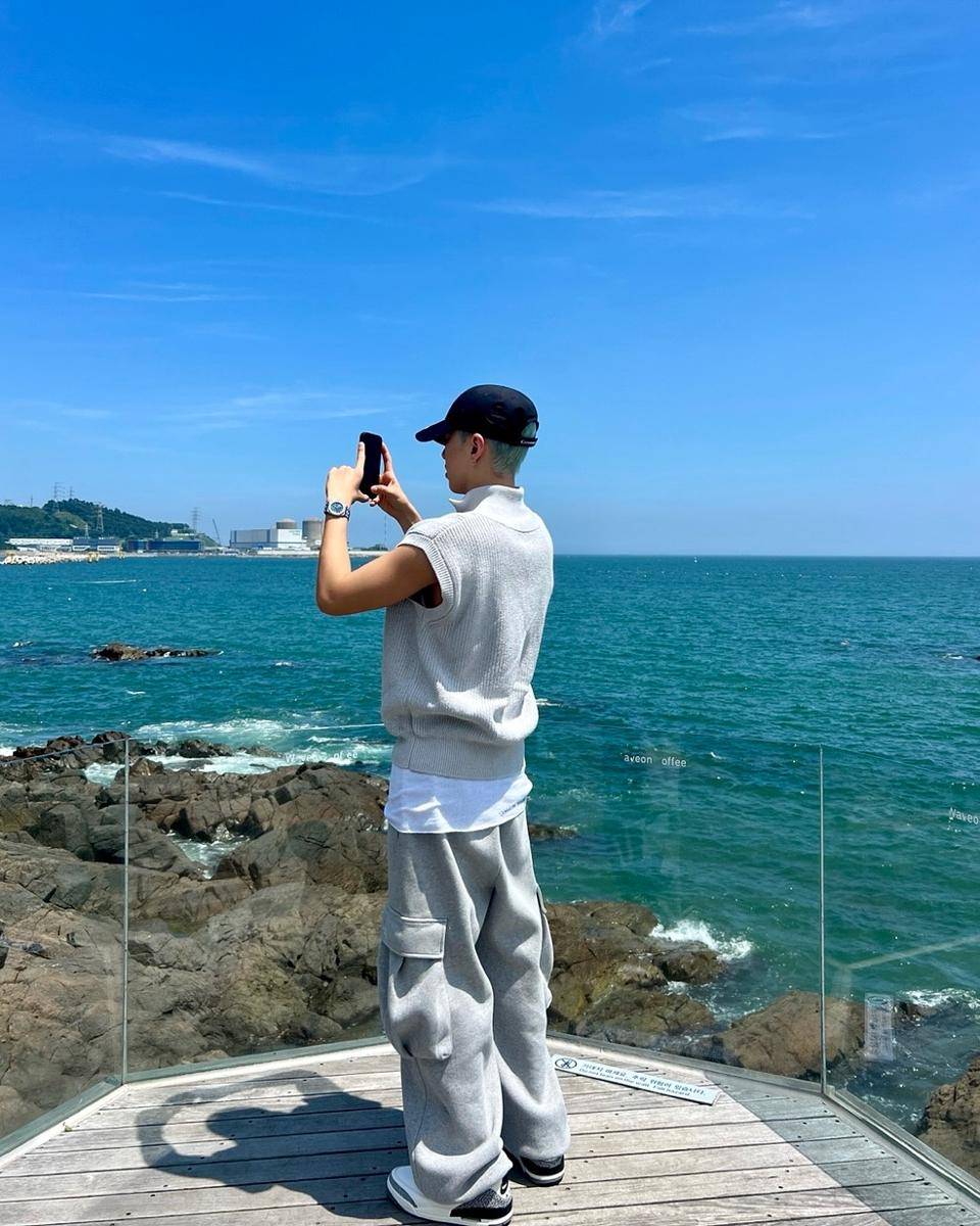 Hoshi SEVENTEEN (instagram.com/ho5hi_kwon)