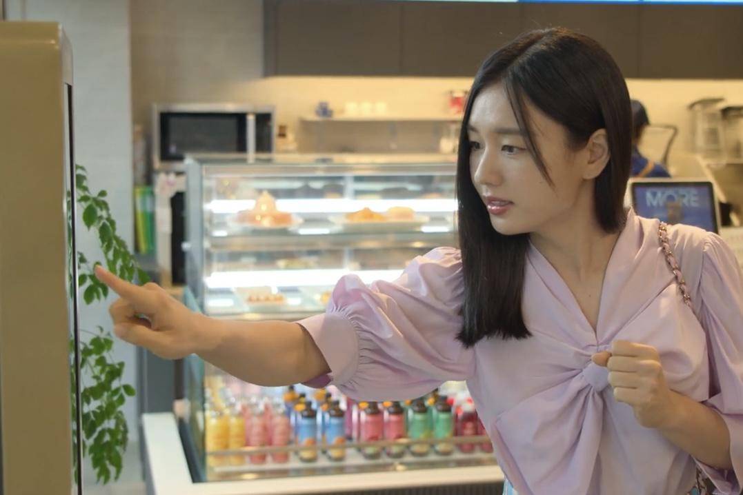 Oh Pan Geum (Kim Mi Kyung) dalam drakor Genie, Make a Wish (dok. Netflix/Genie, Make a Wish)