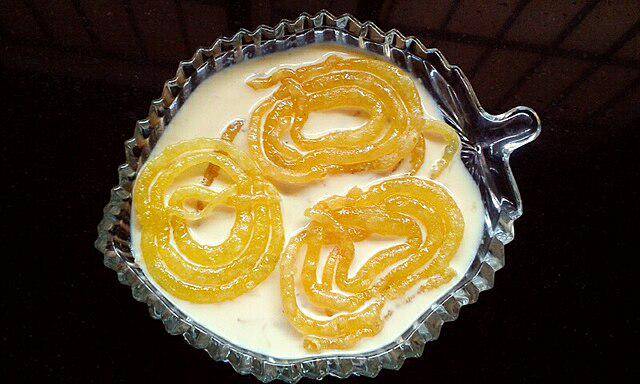 ilustrasi Jalebi (commons.wikimedia.org/Sahil tiwarie)