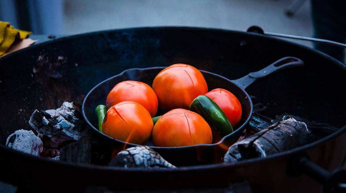 ilustrasi tomat yang dimasak (pixabay.com/memoaaguilar)