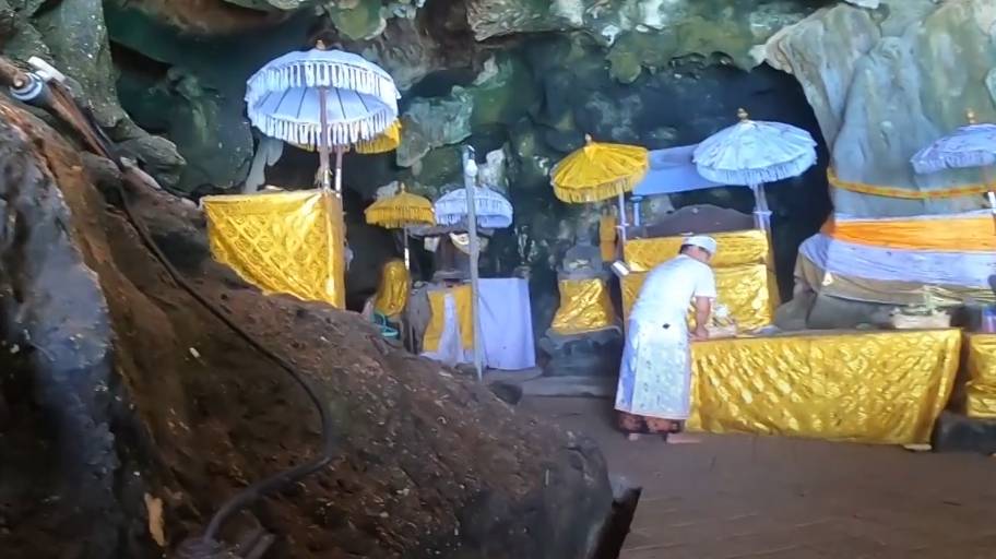 Pura Batu Pageh, Ungasan. (YouTube.com/Sabda Arunika)