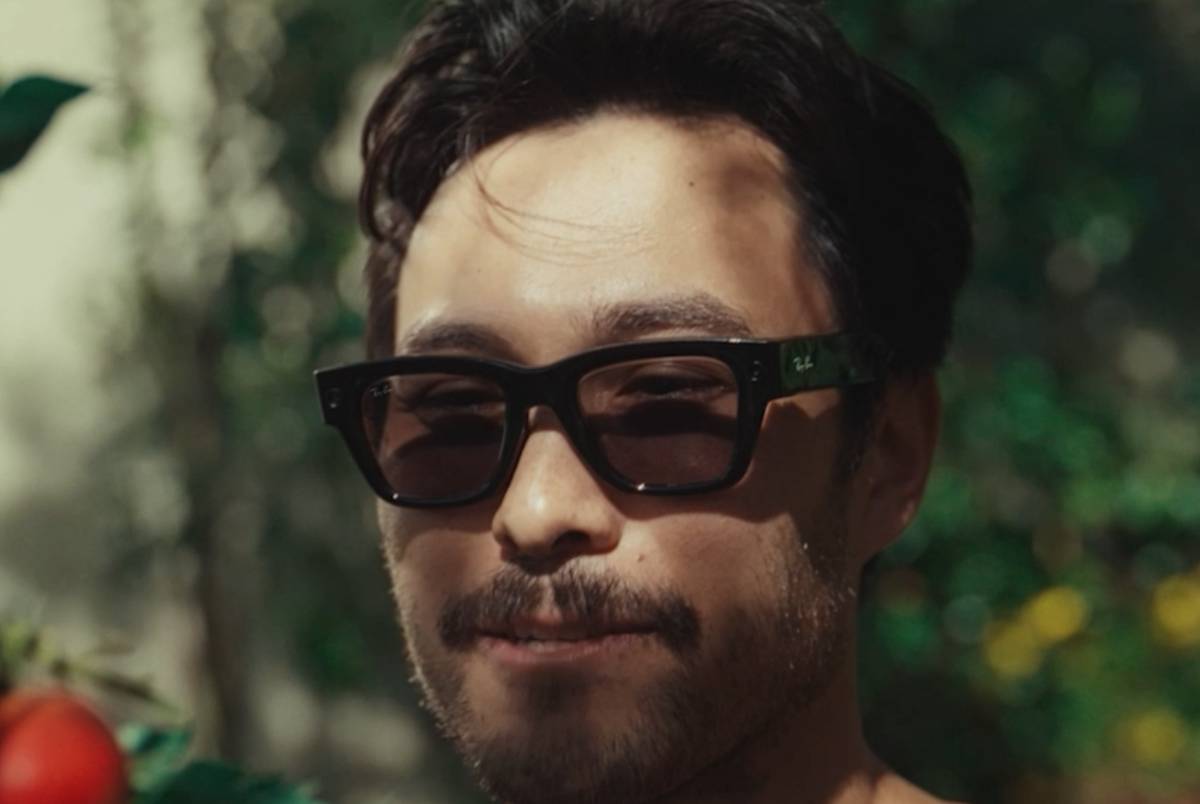 percobaan pemakaian Meta Ray-Ban