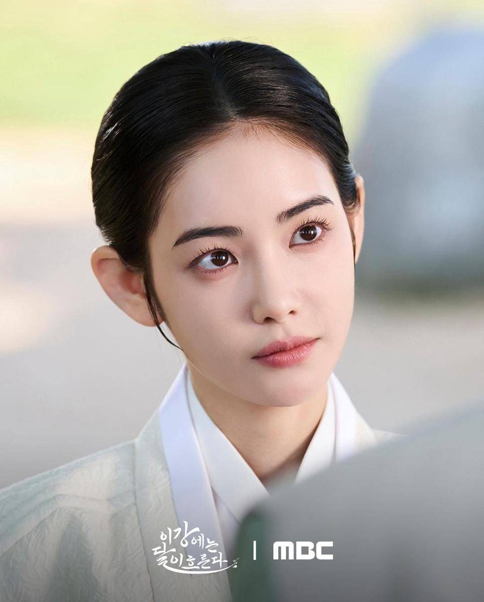 Hong Su Zu di drama Moon River (instagram.com/mbcdrama_now)